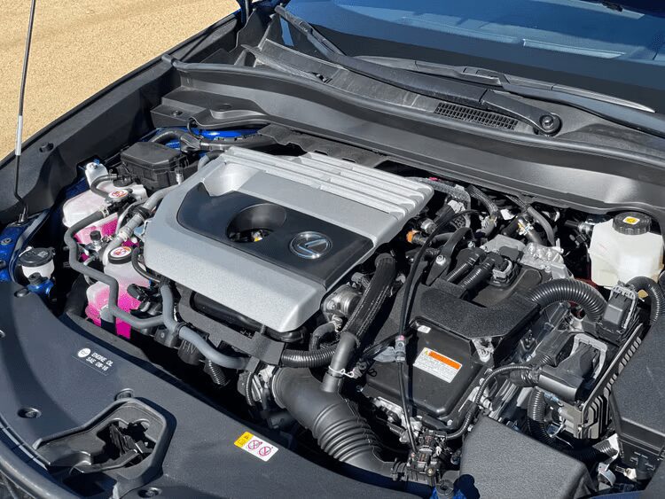 lexus-motor