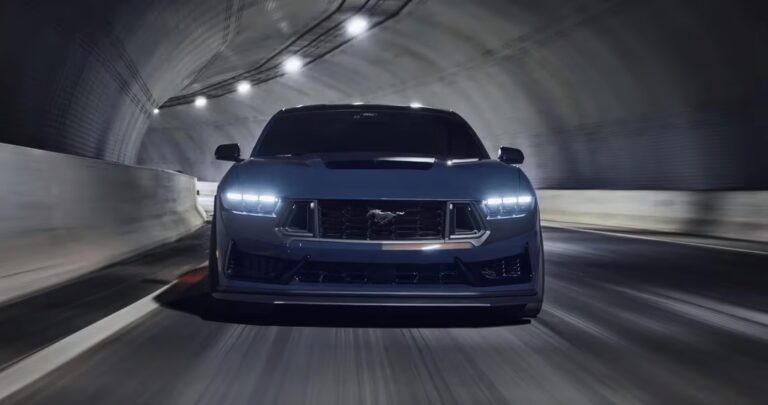 Что нужно знать о Ford Mustang Dark Horse