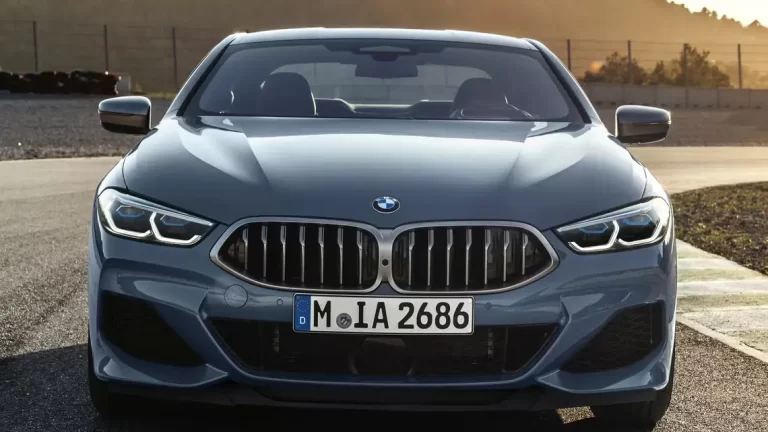 BMW 8 серии