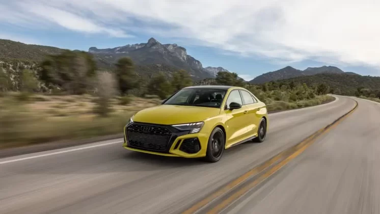 Audi RS3 2024