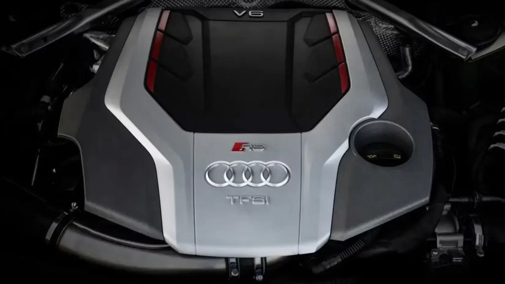audi rs5 sportback-dvigatel.