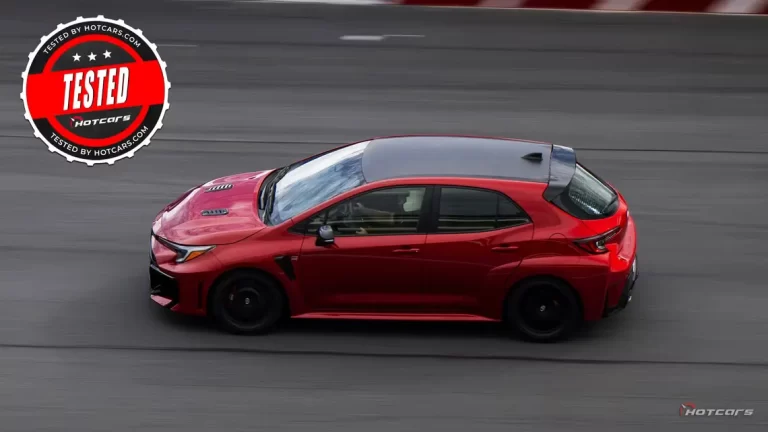 Спортивный хэтчбэк Toyota GR Corolla 2025 года