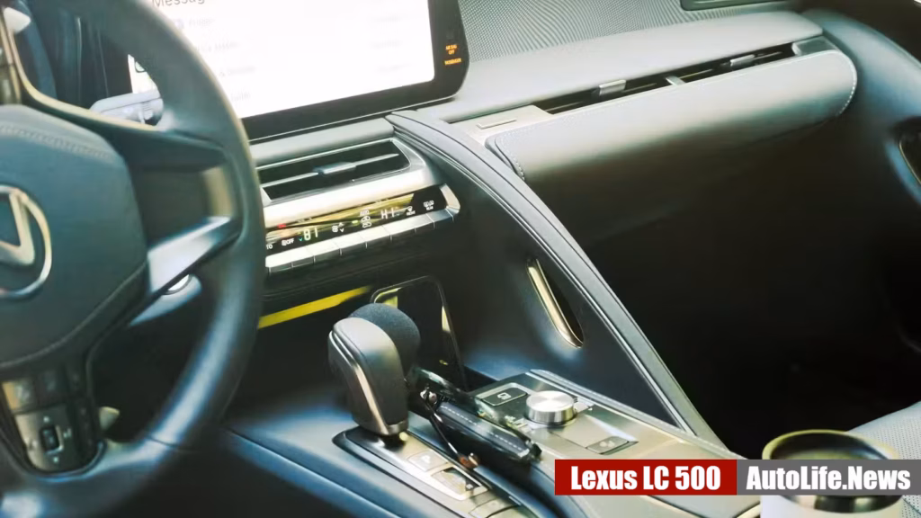 Lexus LC 500 2025